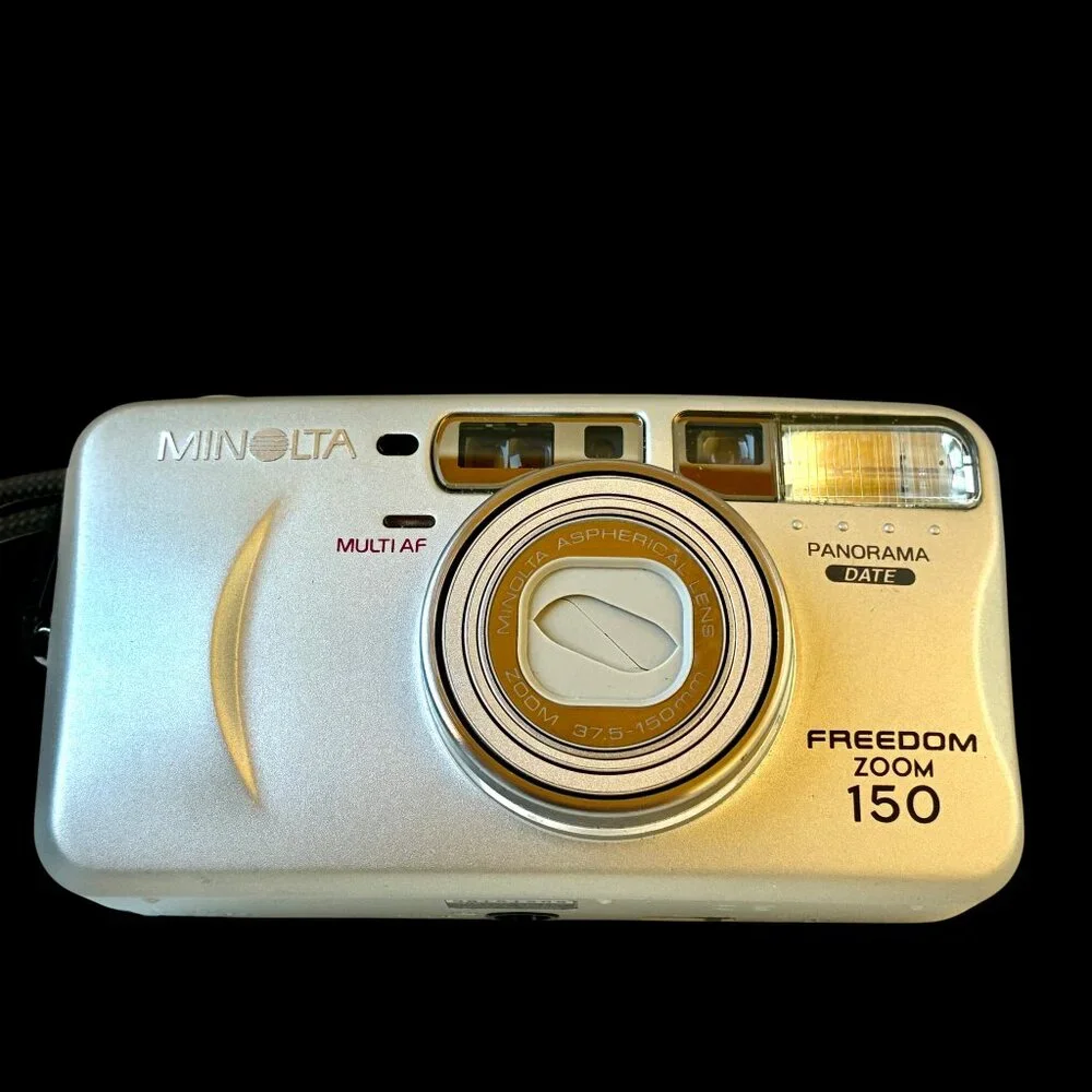 Minolta Freedom Zoom150 35mm Film Camera Panorama with Case BROKEN PARTS ONLY